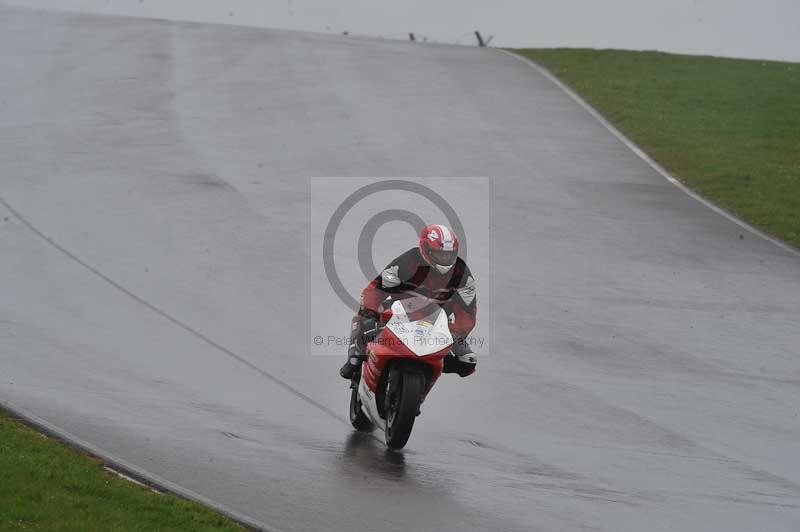 Motorcycle action photographs;anglesey circuit;anglesey trackday photographs;event digital images;eventdigitalimages;no limits trackday;oulton park circuit cheshire;peter wileman photography;trackday;trackday digital images;trackday photos;ty croes circuit wales