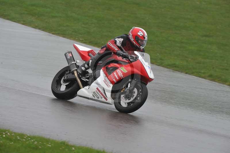 Motorcycle action photographs;anglesey circuit;anglesey trackday photographs;event digital images;eventdigitalimages;no limits trackday;oulton park circuit cheshire;peter wileman photography;trackday;trackday digital images;trackday photos;ty croes circuit wales