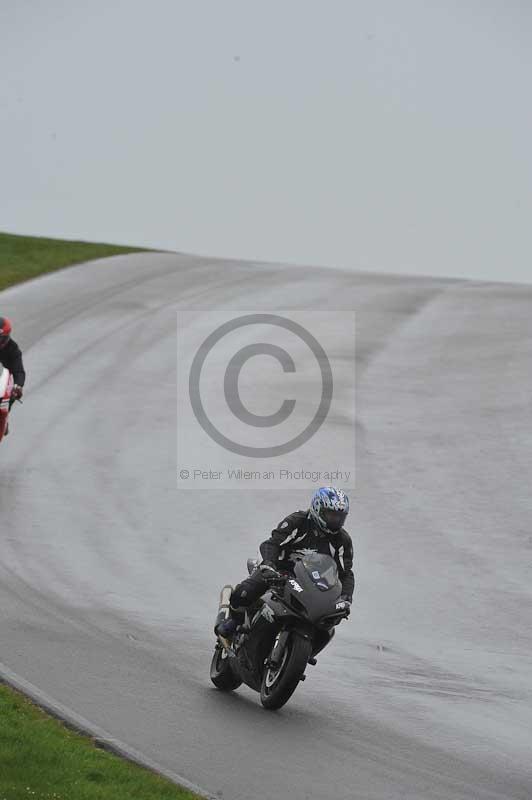 Motorcycle action photographs;anglesey circuit;anglesey trackday photographs;event digital images;eventdigitalimages;no limits trackday;oulton park circuit cheshire;peter wileman photography;trackday;trackday digital images;trackday photos;ty croes circuit wales