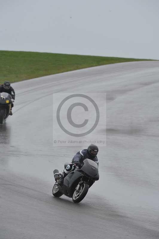 Motorcycle action photographs;anglesey circuit;anglesey trackday photographs;event digital images;eventdigitalimages;no limits trackday;oulton park circuit cheshire;peter wileman photography;trackday;trackday digital images;trackday photos;ty croes circuit wales