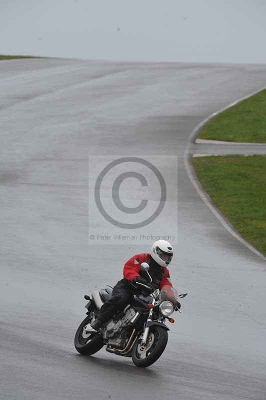 Motorcycle action photographs;anglesey circuit;anglesey trackday photographs;event digital images;eventdigitalimages;no limits trackday;oulton park circuit cheshire;peter wileman photography;trackday;trackday digital images;trackday photos;ty croes circuit wales