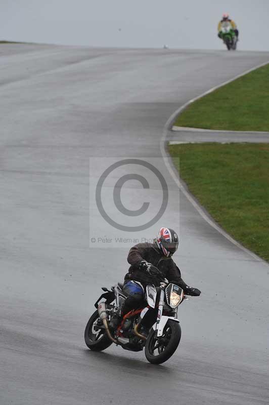 Motorcycle action photographs;anglesey circuit;anglesey trackday photographs;event digital images;eventdigitalimages;no limits trackday;oulton park circuit cheshire;peter wileman photography;trackday;trackday digital images;trackday photos;ty croes circuit wales