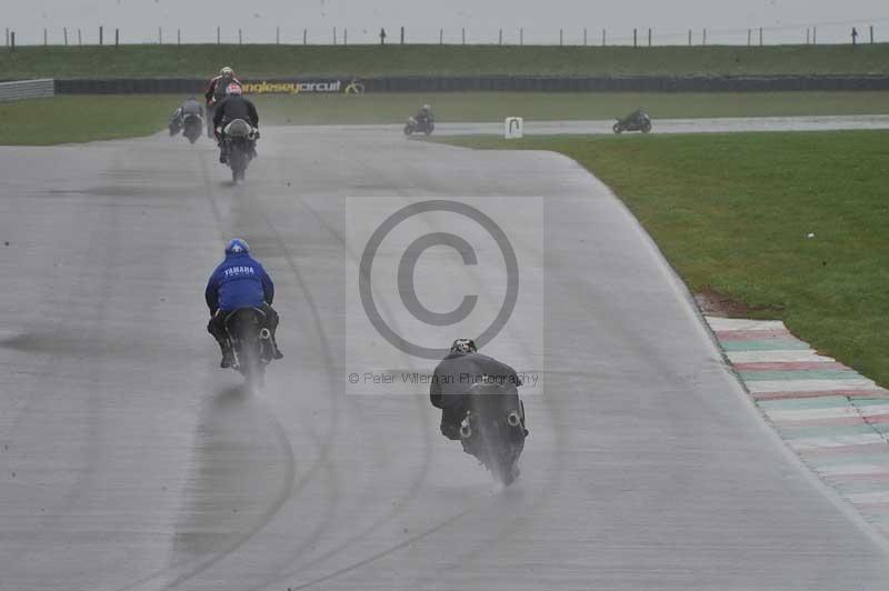 Motorcycle action photographs;anglesey circuit;anglesey trackday photographs;event digital images;eventdigitalimages;no limits trackday;oulton park circuit cheshire;peter wileman photography;trackday;trackday digital images;trackday photos;ty croes circuit wales