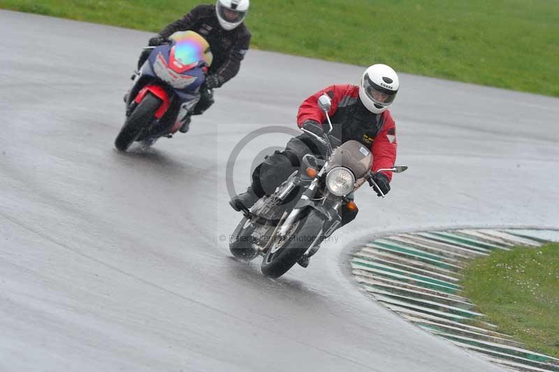 Motorcycle action photographs;anglesey circuit;anglesey trackday photographs;event digital images;eventdigitalimages;no limits trackday;oulton park circuit cheshire;peter wileman photography;trackday;trackday digital images;trackday photos;ty croes circuit wales