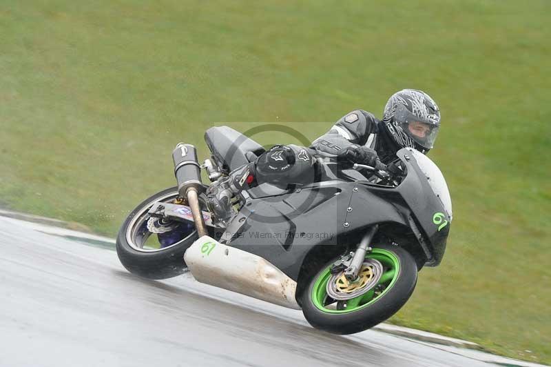 Motorcycle action photographs;anglesey circuit;anglesey trackday photographs;event digital images;eventdigitalimages;no limits trackday;oulton park circuit cheshire;peter wileman photography;trackday;trackday digital images;trackday photos;ty croes circuit wales