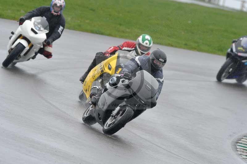 Motorcycle action photographs;anglesey circuit;anglesey trackday photographs;event digital images;eventdigitalimages;no limits trackday;oulton park circuit cheshire;peter wileman photography;trackday;trackday digital images;trackday photos;ty croes circuit wales