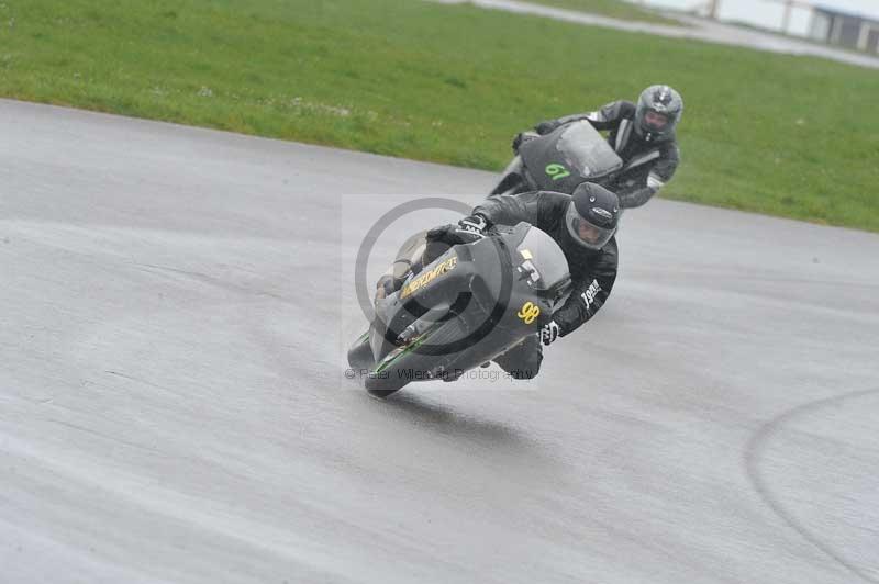 Motorcycle action photographs;anglesey circuit;anglesey trackday photographs;event digital images;eventdigitalimages;no limits trackday;oulton park circuit cheshire;peter wileman photography;trackday;trackday digital images;trackday photos;ty croes circuit wales