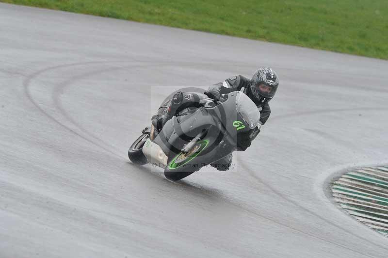 Motorcycle action photographs;anglesey circuit;anglesey trackday photographs;event digital images;eventdigitalimages;no limits trackday;oulton park circuit cheshire;peter wileman photography;trackday;trackday digital images;trackday photos;ty croes circuit wales