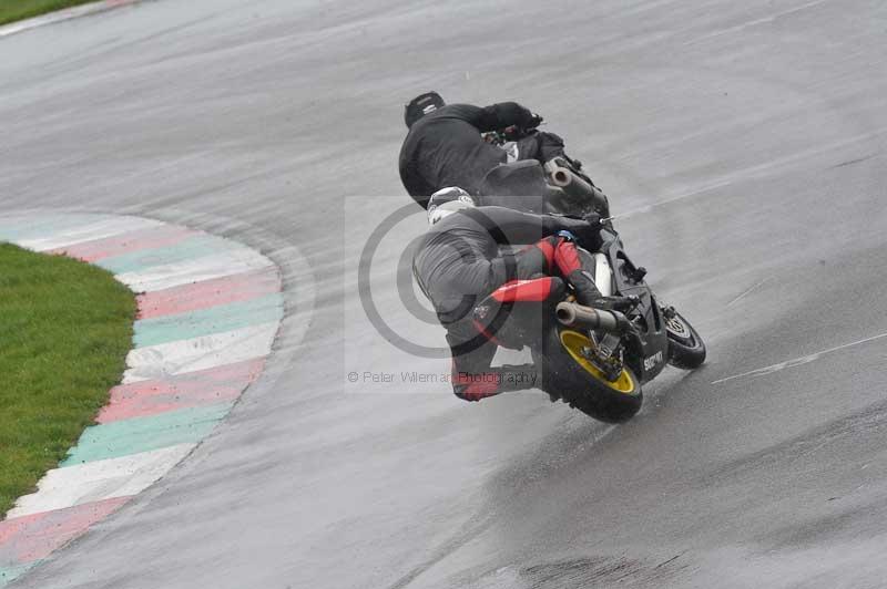 Motorcycle action photographs;anglesey circuit;anglesey trackday photographs;event digital images;eventdigitalimages;no limits trackday;oulton park circuit cheshire;peter wileman photography;trackday;trackday digital images;trackday photos;ty croes circuit wales