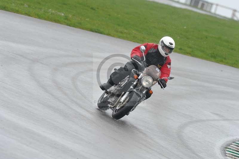 Motorcycle action photographs;anglesey circuit;anglesey trackday photographs;event digital images;eventdigitalimages;no limits trackday;oulton park circuit cheshire;peter wileman photography;trackday;trackday digital images;trackday photos;ty croes circuit wales