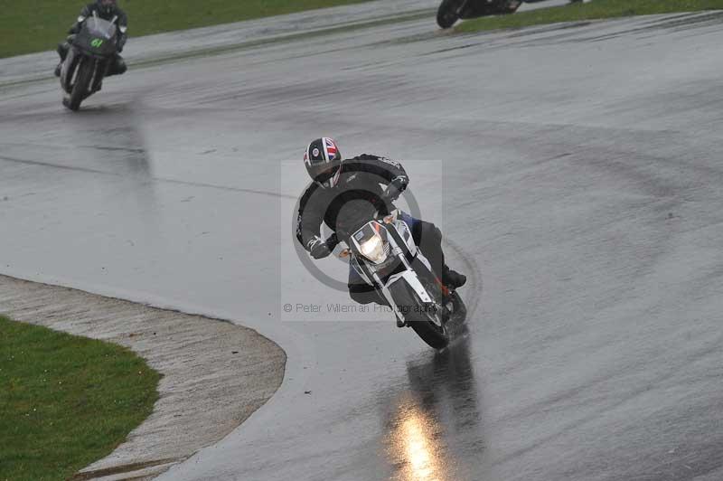 Motorcycle action photographs;anglesey circuit;anglesey trackday photographs;event digital images;eventdigitalimages;no limits trackday;oulton park circuit cheshire;peter wileman photography;trackday;trackday digital images;trackday photos;ty croes circuit wales