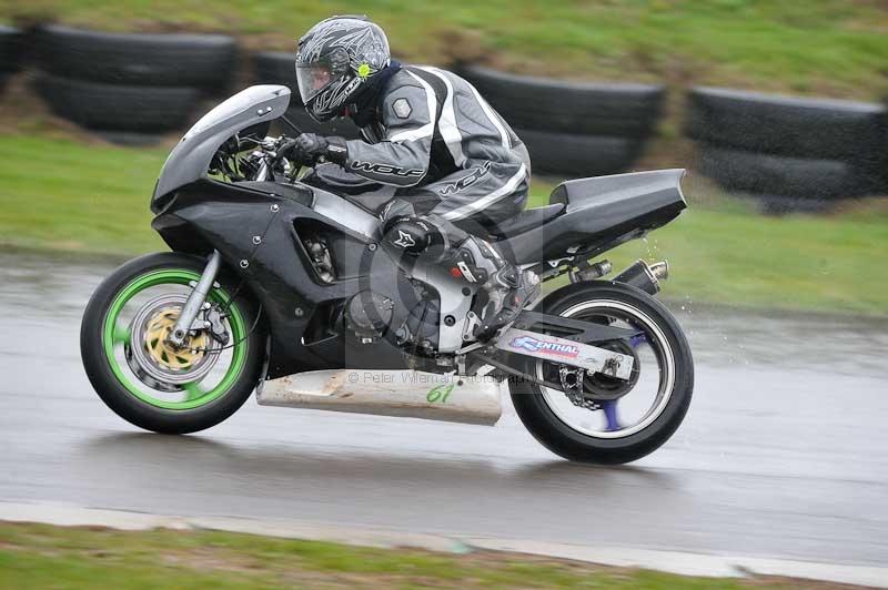 Motorcycle action photographs;anglesey circuit;anglesey trackday photographs;event digital images;eventdigitalimages;no limits trackday;oulton park circuit cheshire;peter wileman photography;trackday;trackday digital images;trackday photos;ty croes circuit wales