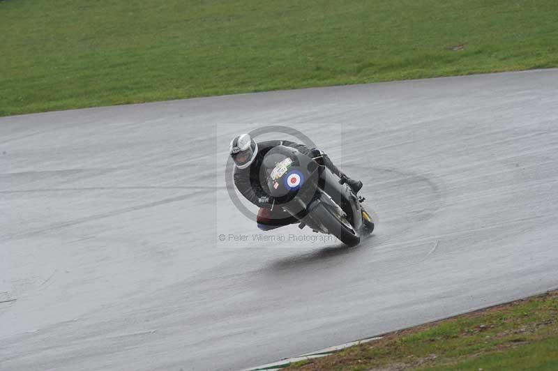 Motorcycle action photographs;anglesey circuit;anglesey trackday photographs;event digital images;eventdigitalimages;no limits trackday;oulton park circuit cheshire;peter wileman photography;trackday;trackday digital images;trackday photos;ty croes circuit wales