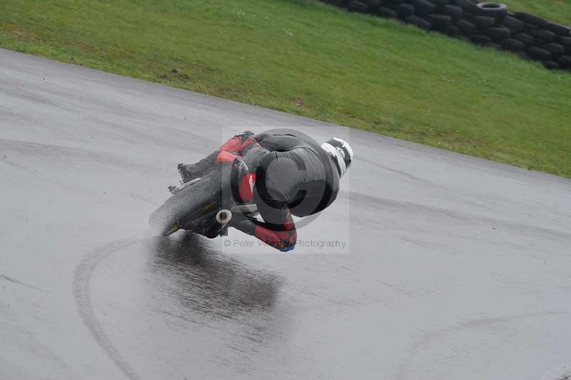 Motorcycle action photographs;anglesey circuit;anglesey trackday photographs;event digital images;eventdigitalimages;no limits trackday;oulton park circuit cheshire;peter wileman photography;trackday;trackday digital images;trackday photos;ty croes circuit wales