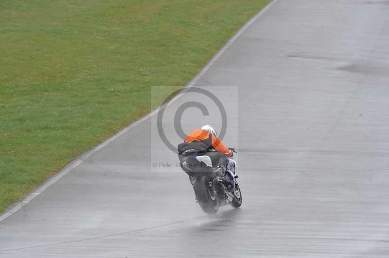 Motorcycle action photographs;anglesey circuit;anglesey trackday photographs;event digital images;eventdigitalimages;no limits trackday;oulton park circuit cheshire;peter wileman photography;trackday;trackday digital images;trackday photos;ty croes circuit wales