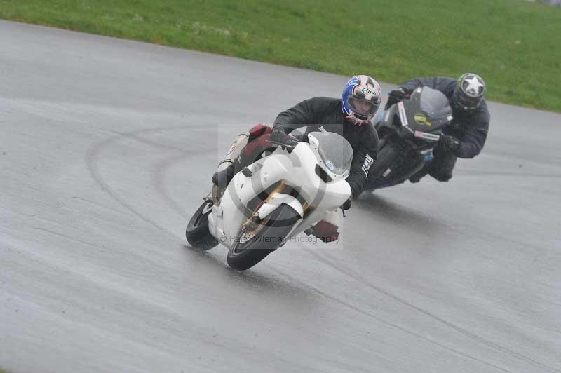 Motorcycle action photographs;anglesey circuit;anglesey trackday photographs;event digital images;eventdigitalimages;no limits trackday;oulton park circuit cheshire;peter wileman photography;trackday;trackday digital images;trackday photos;ty croes circuit wales