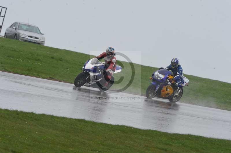 Motorcycle action photographs;anglesey circuit;anglesey trackday photographs;event digital images;eventdigitalimages;no limits trackday;oulton park circuit cheshire;peter wileman photography;trackday;trackday digital images;trackday photos;ty croes circuit wales