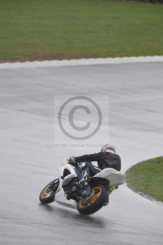 Motorcycle action photographs;anglesey circuit;anglesey trackday photographs;event digital images;eventdigitalimages;no limits trackday;oulton park circuit cheshire;peter wileman photography;trackday;trackday digital images;trackday photos;ty croes circuit wales