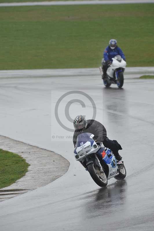 Motorcycle action photographs;anglesey circuit;anglesey trackday photographs;event digital images;eventdigitalimages;no limits trackday;oulton park circuit cheshire;peter wileman photography;trackday;trackday digital images;trackday photos;ty croes circuit wales