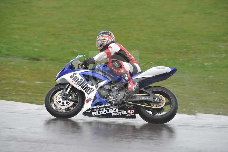 Motorcycle action photographs;anglesey circuit;anglesey trackday photographs;event digital images;eventdigitalimages;no limits trackday;oulton park circuit cheshire;peter wileman photography;trackday;trackday digital images;trackday photos;ty croes circuit wales