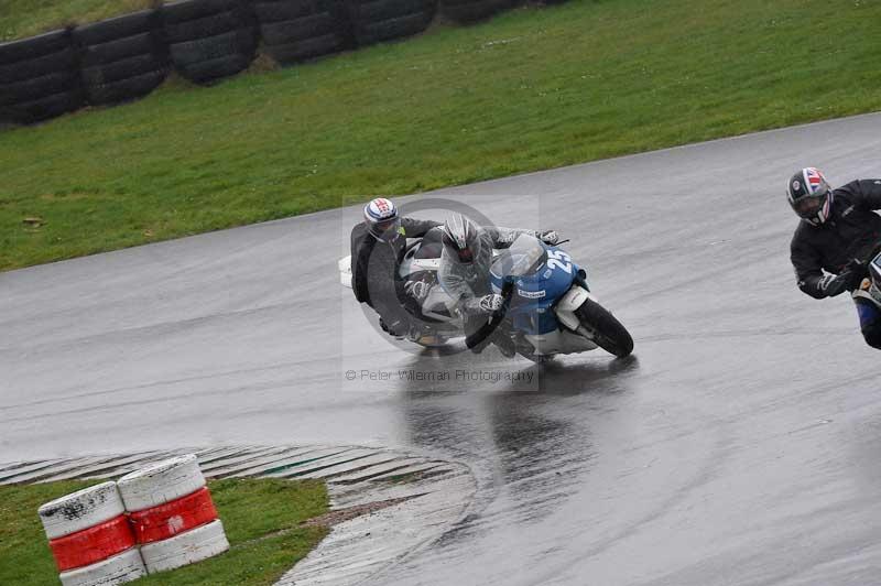 Motorcycle action photographs;anglesey circuit;anglesey trackday photographs;event digital images;eventdigitalimages;no limits trackday;oulton park circuit cheshire;peter wileman photography;trackday;trackday digital images;trackday photos;ty croes circuit wales