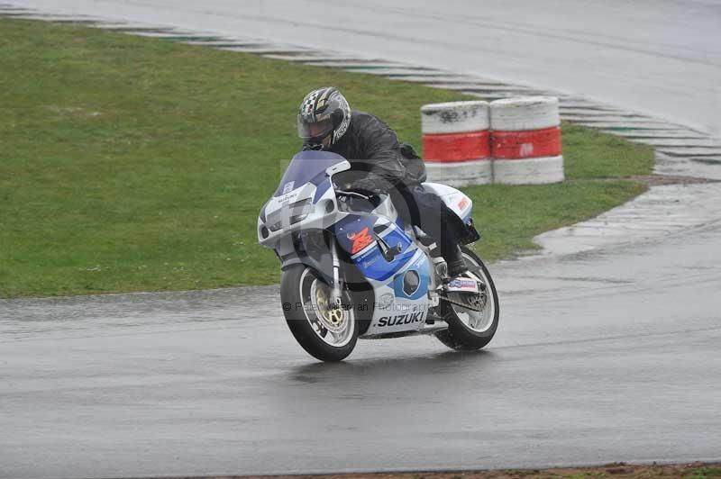 Motorcycle action photographs;anglesey circuit;anglesey trackday photographs;event digital images;eventdigitalimages;no limits trackday;oulton park circuit cheshire;peter wileman photography;trackday;trackday digital images;trackday photos;ty croes circuit wales