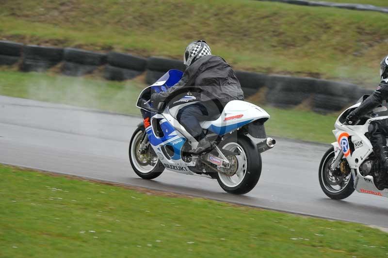 Motorcycle action photographs;anglesey circuit;anglesey trackday photographs;event digital images;eventdigitalimages;no limits trackday;oulton park circuit cheshire;peter wileman photography;trackday;trackday digital images;trackday photos;ty croes circuit wales