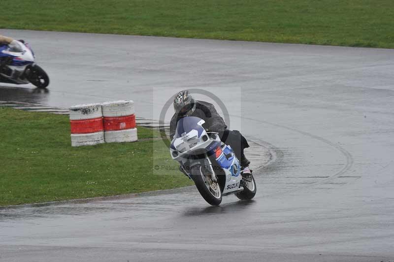 Motorcycle action photographs;anglesey circuit;anglesey trackday photographs;event digital images;eventdigitalimages;no limits trackday;oulton park circuit cheshire;peter wileman photography;trackday;trackday digital images;trackday photos;ty croes circuit wales