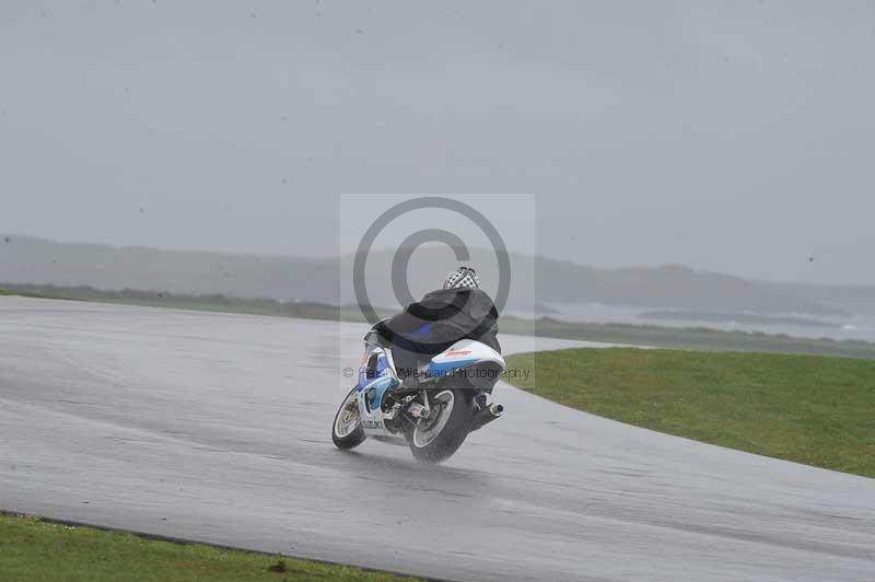 Motorcycle action photographs;anglesey circuit;anglesey trackday photographs;event digital images;eventdigitalimages;no limits trackday;oulton park circuit cheshire;peter wileman photography;trackday;trackday digital images;trackday photos;ty croes circuit wales