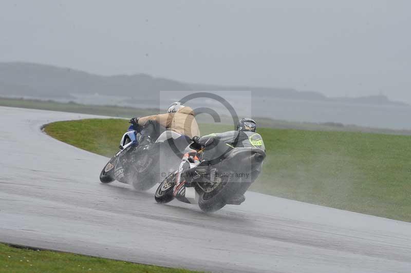 Motorcycle action photographs;anglesey circuit;anglesey trackday photographs;event digital images;eventdigitalimages;no limits trackday;oulton park circuit cheshire;peter wileman photography;trackday;trackday digital images;trackday photos;ty croes circuit wales