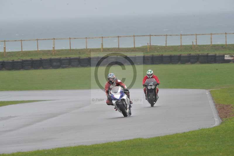 Motorcycle action photographs;anglesey circuit;anglesey trackday photographs;event digital images;eventdigitalimages;no limits trackday;oulton park circuit cheshire;peter wileman photography;trackday;trackday digital images;trackday photos;ty croes circuit wales