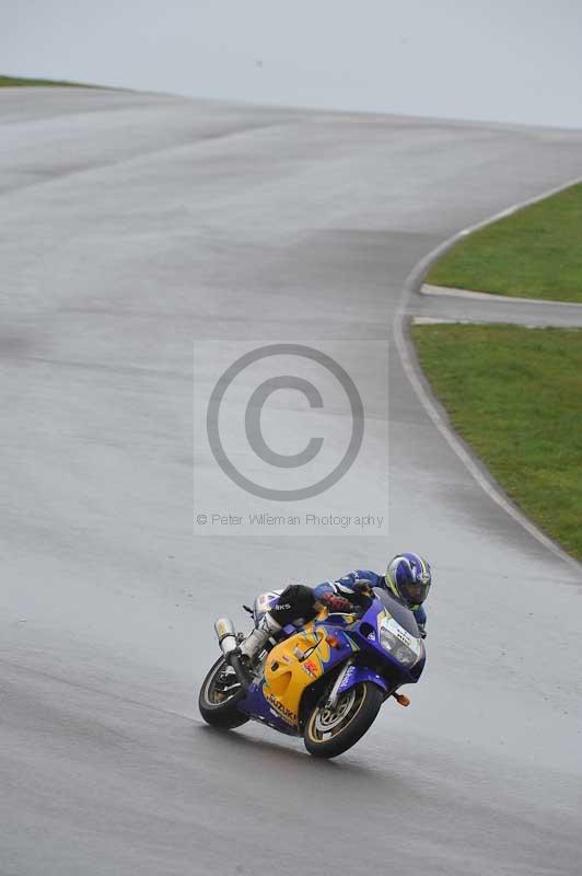 Motorcycle action photographs;anglesey circuit;anglesey trackday photographs;event digital images;eventdigitalimages;no limits trackday;oulton park circuit cheshire;peter wileman photography;trackday;trackday digital images;trackday photos;ty croes circuit wales