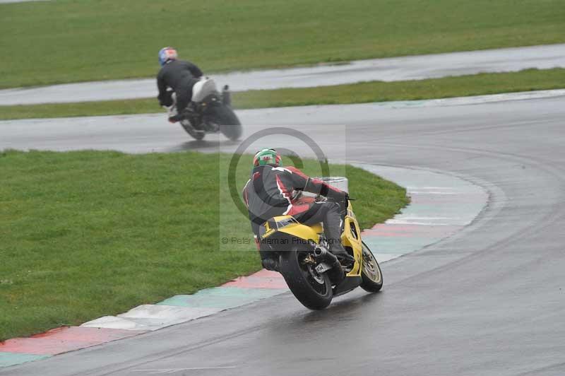 Motorcycle action photographs;anglesey circuit;anglesey trackday photographs;event digital images;eventdigitalimages;no limits trackday;oulton park circuit cheshire;peter wileman photography;trackday;trackday digital images;trackday photos;ty croes circuit wales