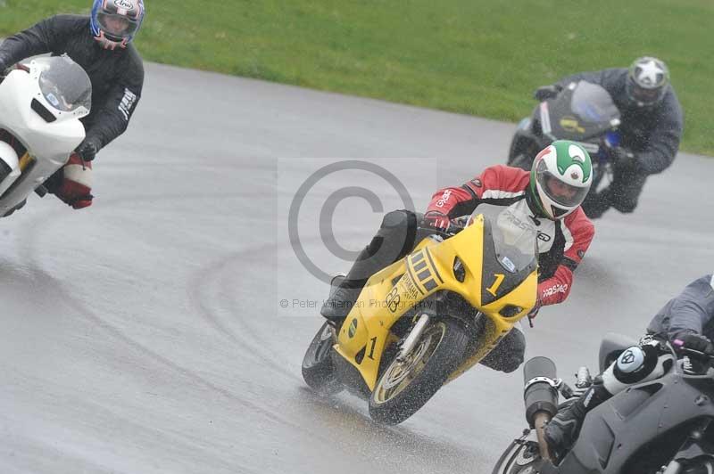 Motorcycle action photographs;anglesey circuit;anglesey trackday photographs;event digital images;eventdigitalimages;no limits trackday;oulton park circuit cheshire;peter wileman photography;trackday;trackday digital images;trackday photos;ty croes circuit wales