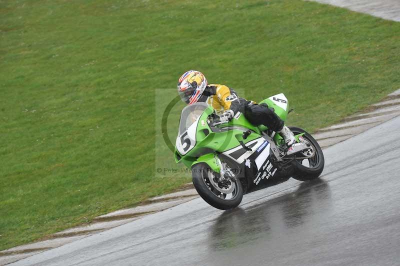 Motorcycle action photographs;anglesey circuit;anglesey trackday photographs;event digital images;eventdigitalimages;no limits trackday;oulton park circuit cheshire;peter wileman photography;trackday;trackday digital images;trackday photos;ty croes circuit wales