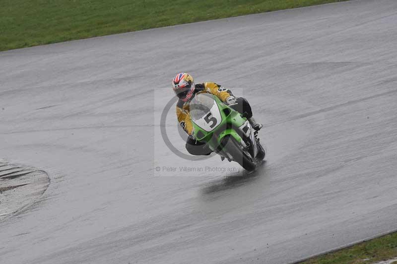 Motorcycle action photographs;anglesey circuit;anglesey trackday photographs;event digital images;eventdigitalimages;no limits trackday;oulton park circuit cheshire;peter wileman photography;trackday;trackday digital images;trackday photos;ty croes circuit wales