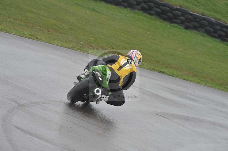 Motorcycle action photographs;anglesey circuit;anglesey trackday photographs;event digital images;eventdigitalimages;no limits trackday;oulton park circuit cheshire;peter wileman photography;trackday;trackday digital images;trackday photos;ty croes circuit wales