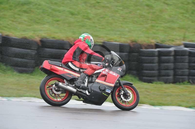 Motorcycle action photographs;anglesey circuit;anglesey trackday photographs;event digital images;eventdigitalimages;no limits trackday;oulton park circuit cheshire;peter wileman photography;trackday;trackday digital images;trackday photos;ty croes circuit wales