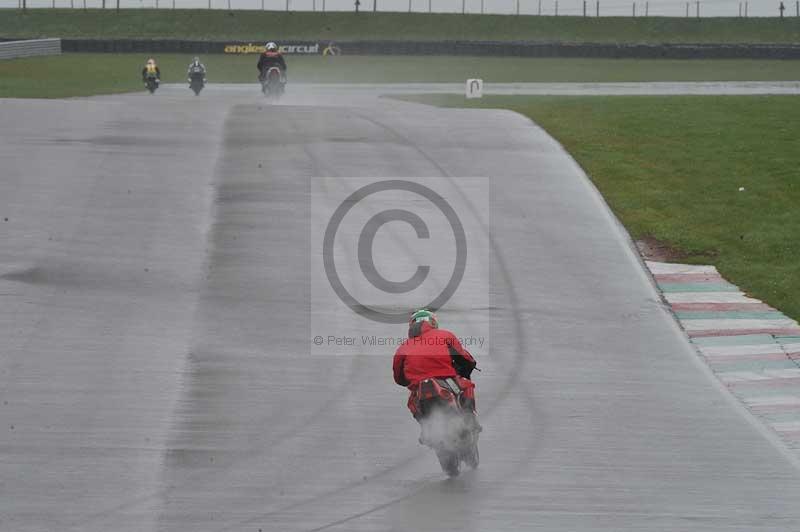 Motorcycle action photographs;anglesey circuit;anglesey trackday photographs;event digital images;eventdigitalimages;no limits trackday;oulton park circuit cheshire;peter wileman photography;trackday;trackday digital images;trackday photos;ty croes circuit wales