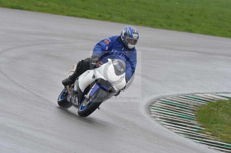 Motorcycle action photographs;anglesey circuit;anglesey trackday photographs;event digital images;eventdigitalimages;no limits trackday;oulton park circuit cheshire;peter wileman photography;trackday;trackday digital images;trackday photos;ty croes circuit wales