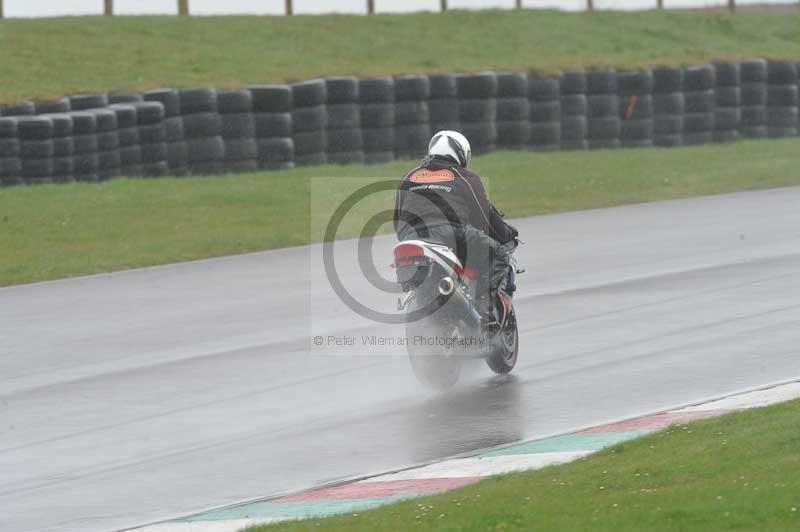 Motorcycle action photographs;anglesey circuit;anglesey trackday photographs;event digital images;eventdigitalimages;no limits trackday;oulton park circuit cheshire;peter wileman photography;trackday;trackday digital images;trackday photos;ty croes circuit wales