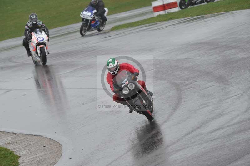 Motorcycle action photographs;anglesey circuit;anglesey trackday photographs;event digital images;eventdigitalimages;no limits trackday;oulton park circuit cheshire;peter wileman photography;trackday;trackday digital images;trackday photos;ty croes circuit wales