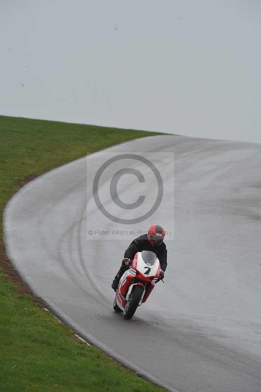 Motorcycle action photographs;anglesey circuit;anglesey trackday photographs;event digital images;eventdigitalimages;no limits trackday;oulton park circuit cheshire;peter wileman photography;trackday;trackday digital images;trackday photos;ty croes circuit wales