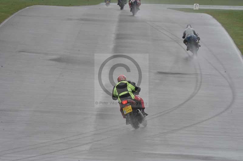 Motorcycle action photographs;anglesey circuit;anglesey trackday photographs;event digital images;eventdigitalimages;no limits trackday;oulton park circuit cheshire;peter wileman photography;trackday;trackday digital images;trackday photos;ty croes circuit wales