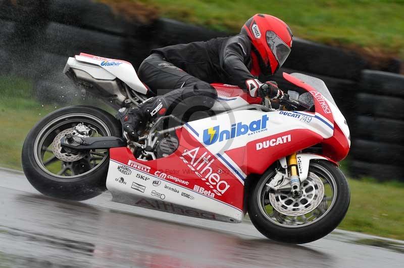 Motorcycle action photographs;anglesey circuit;anglesey trackday photographs;event digital images;eventdigitalimages;no limits trackday;oulton park circuit cheshire;peter wileman photography;trackday;trackday digital images;trackday photos;ty croes circuit wales