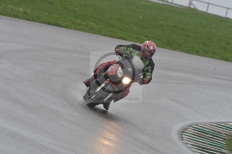 Motorcycle action photographs;anglesey circuit;anglesey trackday photographs;event digital images;eventdigitalimages;no limits trackday;oulton park circuit cheshire;peter wileman photography;trackday;trackday digital images;trackday photos;ty croes circuit wales