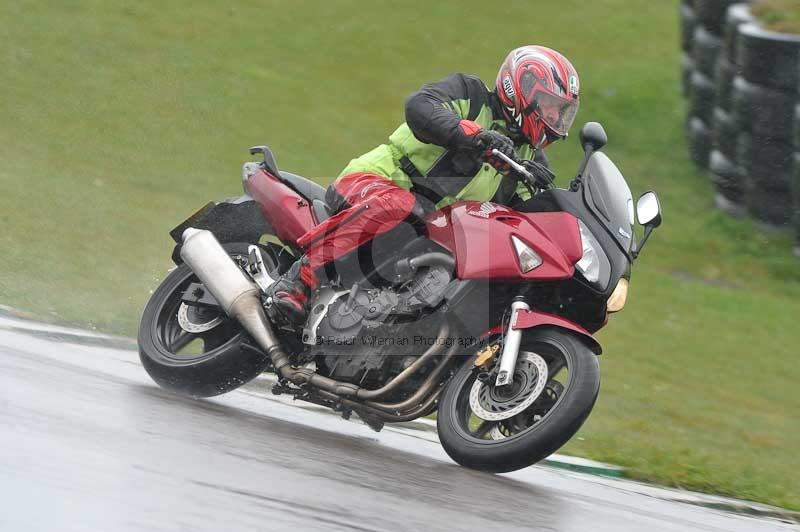 Motorcycle action photographs;anglesey circuit;anglesey trackday photographs;event digital images;eventdigitalimages;no limits trackday;oulton park circuit cheshire;peter wileman photography;trackday;trackday digital images;trackday photos;ty croes circuit wales