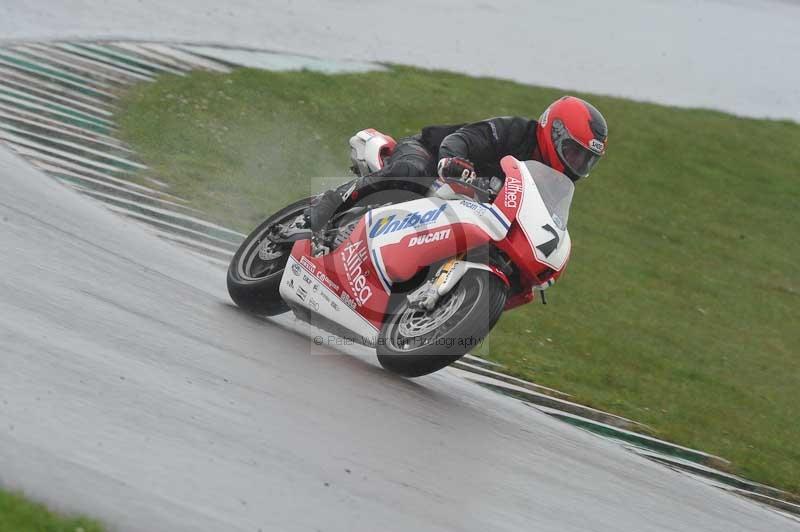 Motorcycle action photographs;anglesey circuit;anglesey trackday photographs;event digital images;eventdigitalimages;no limits trackday;oulton park circuit cheshire;peter wileman photography;trackday;trackday digital images;trackday photos;ty croes circuit wales