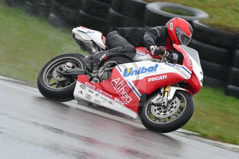 Motorcycle action photographs;anglesey circuit;anglesey trackday photographs;event digital images;eventdigitalimages;no limits trackday;oulton park circuit cheshire;peter wileman photography;trackday;trackday digital images;trackday photos;ty croes circuit wales