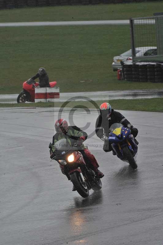 Motorcycle action photographs;anglesey circuit;anglesey trackday photographs;event digital images;eventdigitalimages;no limits trackday;oulton park circuit cheshire;peter wileman photography;trackday;trackday digital images;trackday photos;ty croes circuit wales